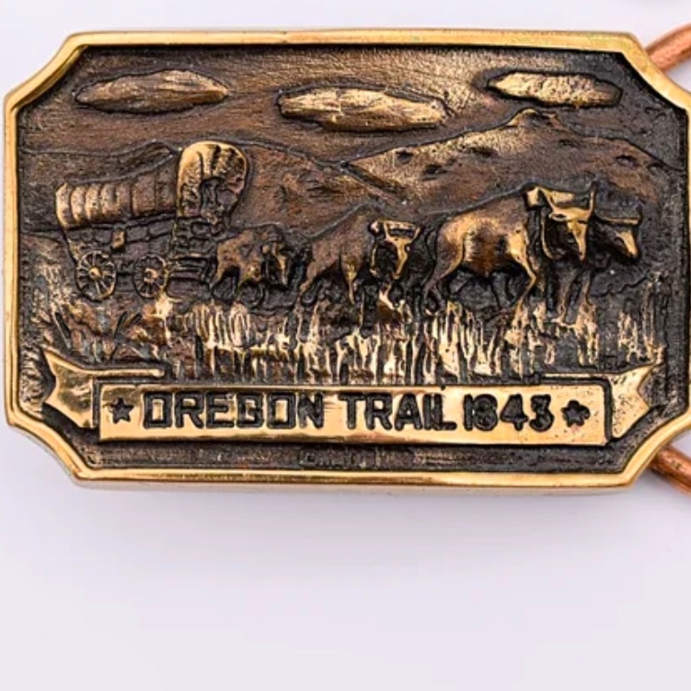 Vintage Oregon Trail 1843 Brass Belt Buckle - Picture 3 of 9